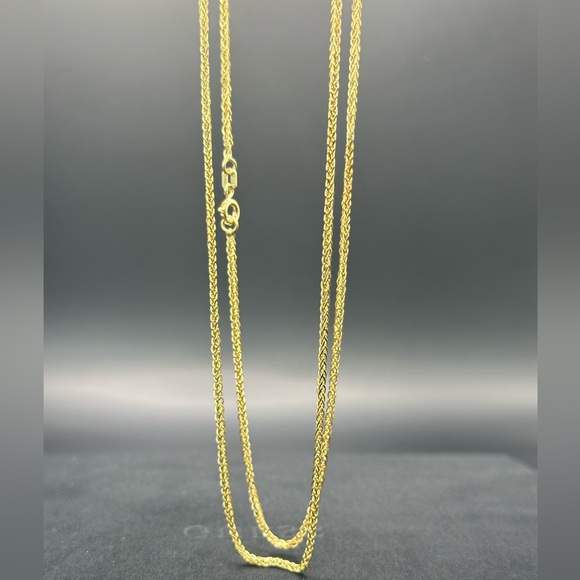 22” 2 mm.14K Gold Spiga Chain Necklace - Picture 5 of 17